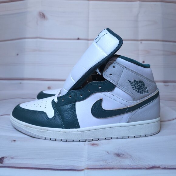 Air Jordan 1 Mid SE Oxidized Green Sail White Grey FQ7720 103 main image 10